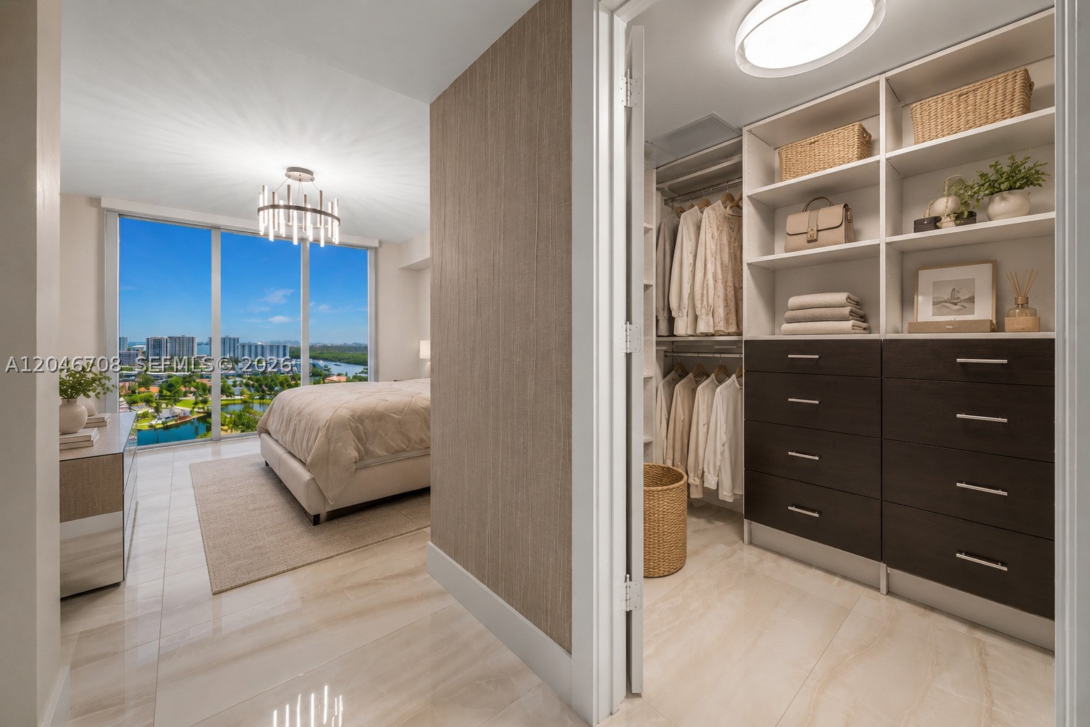 PARQUE TOWERS CONDO - Residential