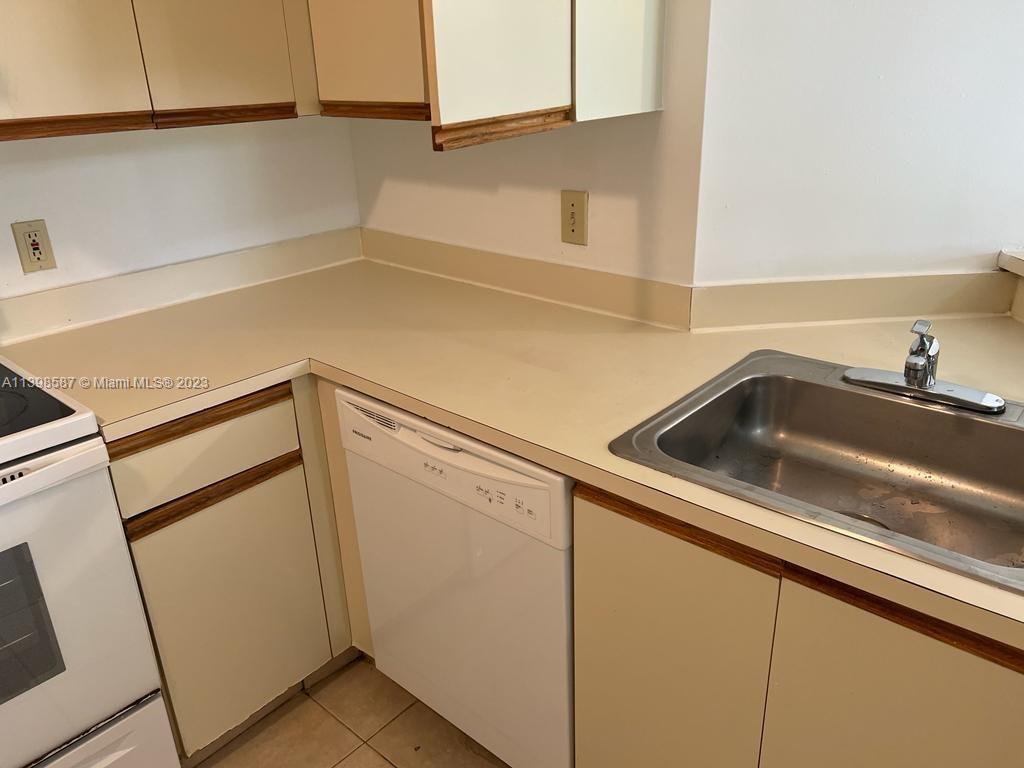EDGEWATER CONDO - Residential