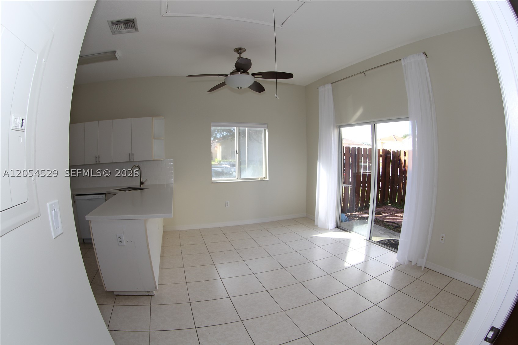 LAKES BY THE BAY SEC 9 AM - Residential Lease
