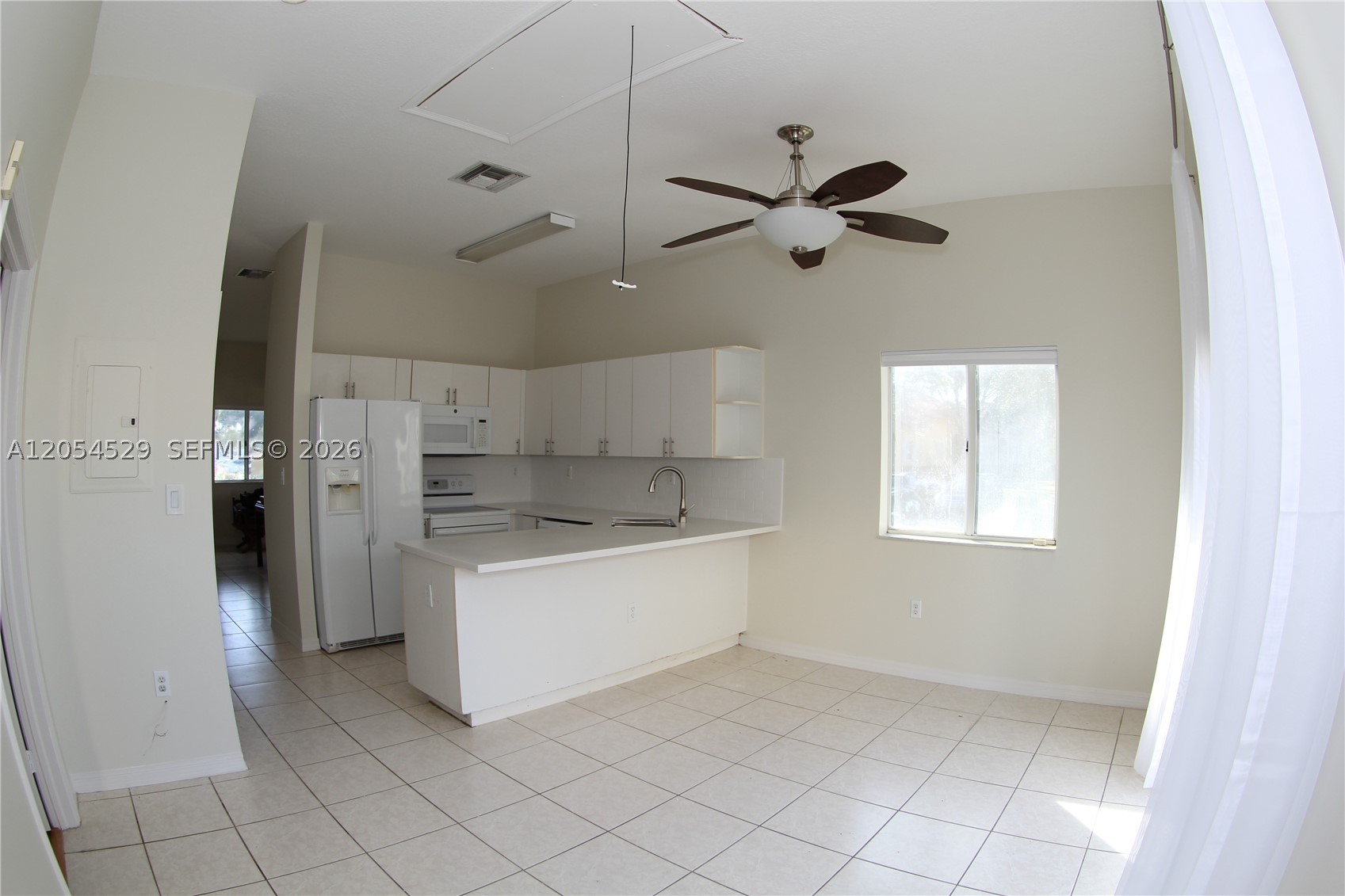 LAKES BY THE BAY SEC 9 AM - Residential Lease