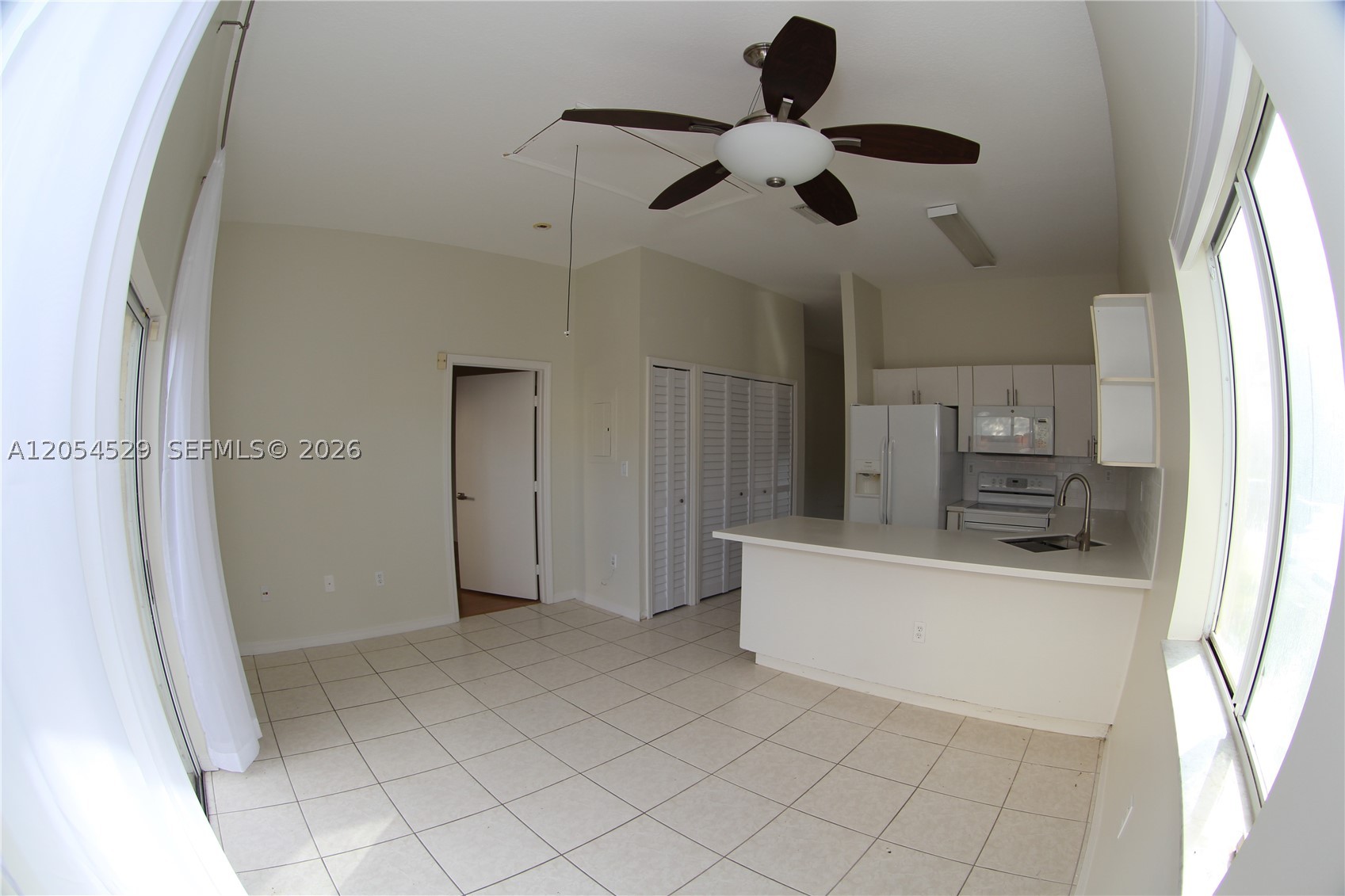 LAKES BY THE BAY SEC 9 AM - Residential Lease