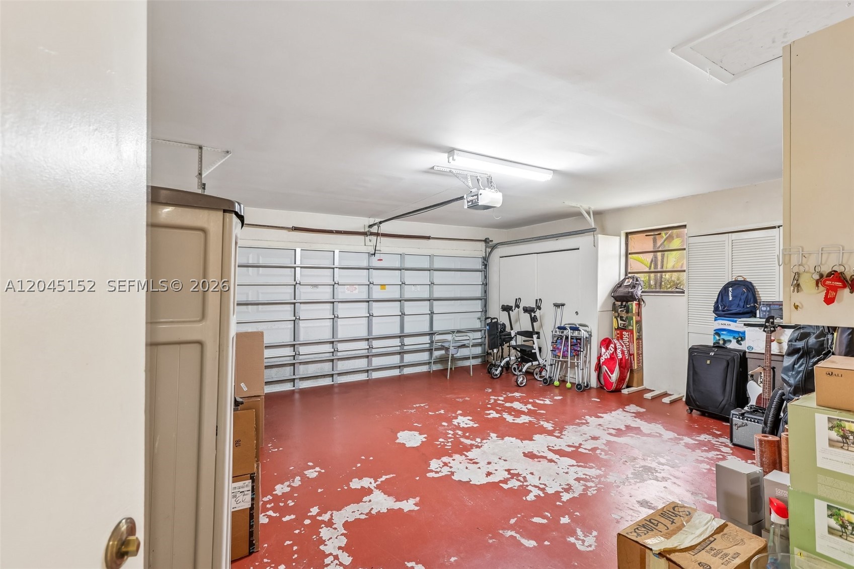 UNIV PARK EAST SEC 1 - Residential