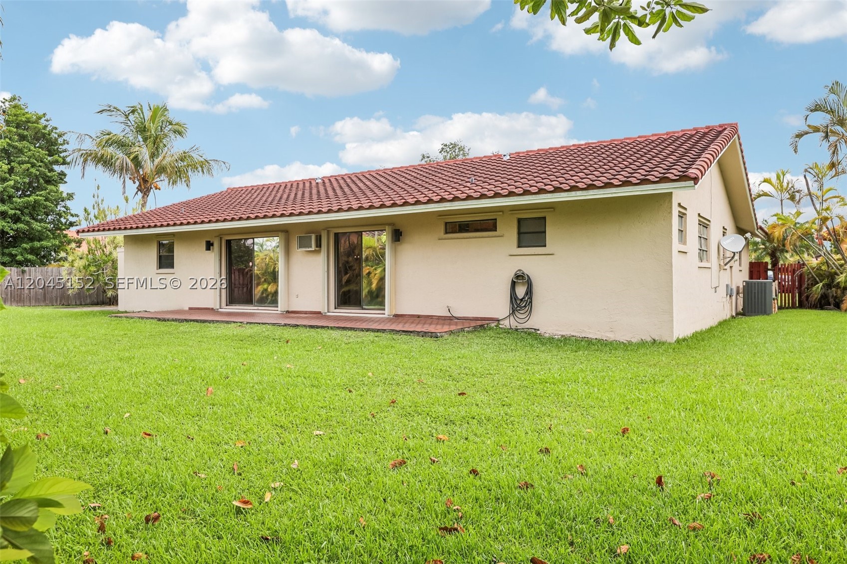 UNIV PARK EAST SEC 1 - Residential