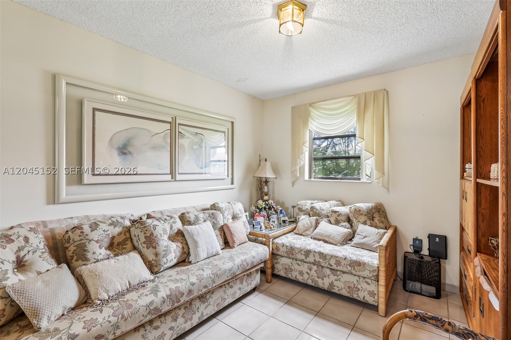 UNIV PARK EAST SEC 1 - Residential