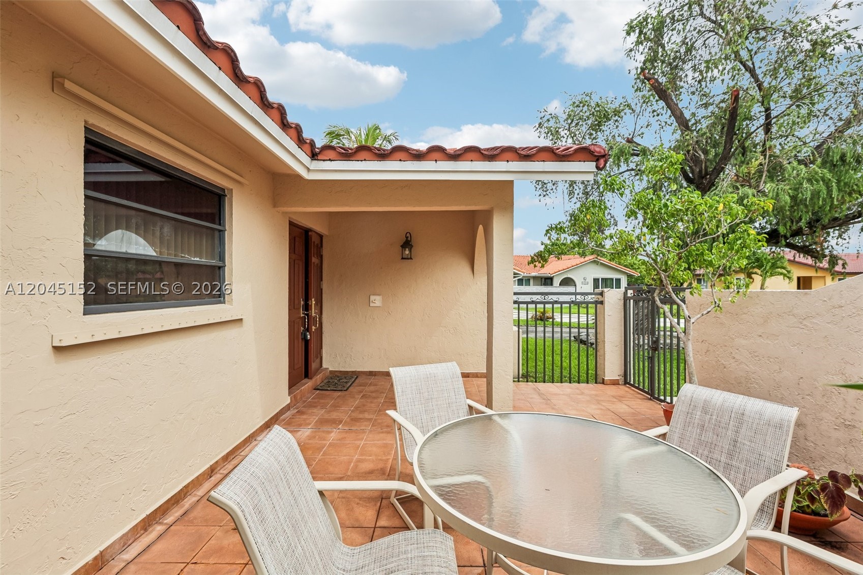 UNIV PARK EAST SEC 1 - Residential