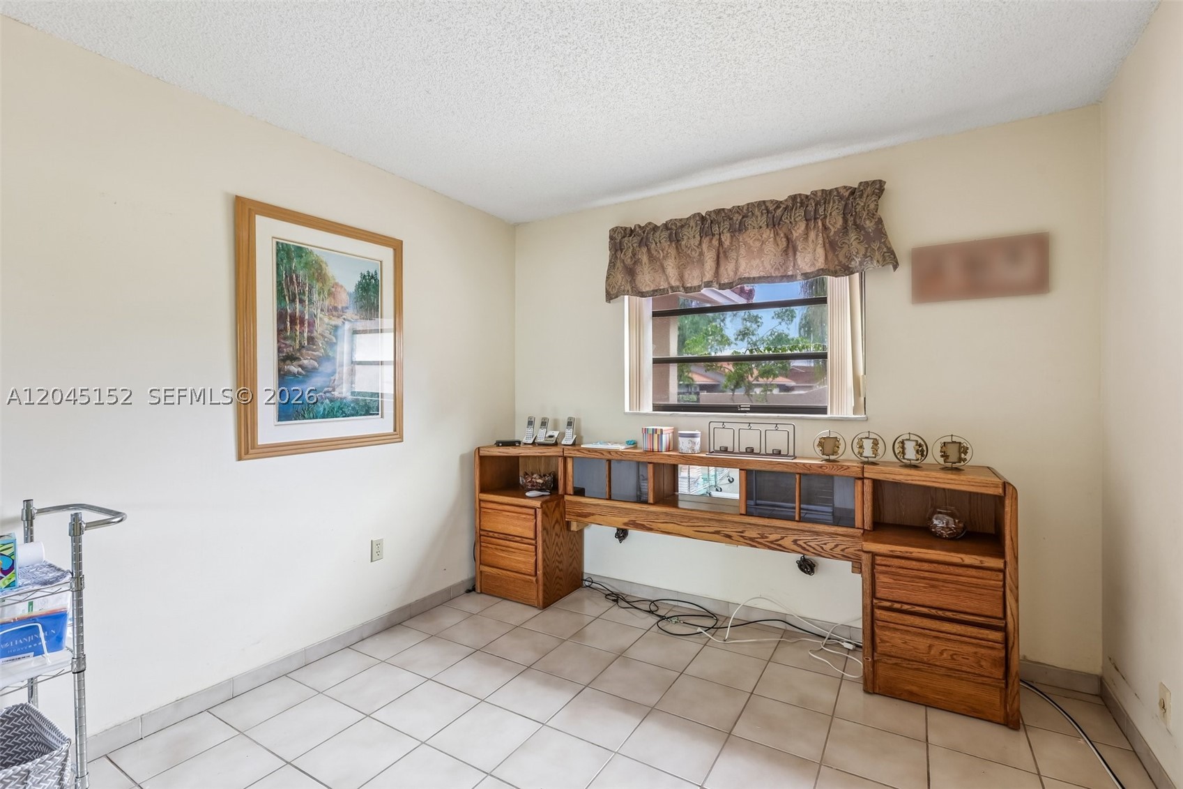 UNIV PARK EAST SEC 1 - Residential