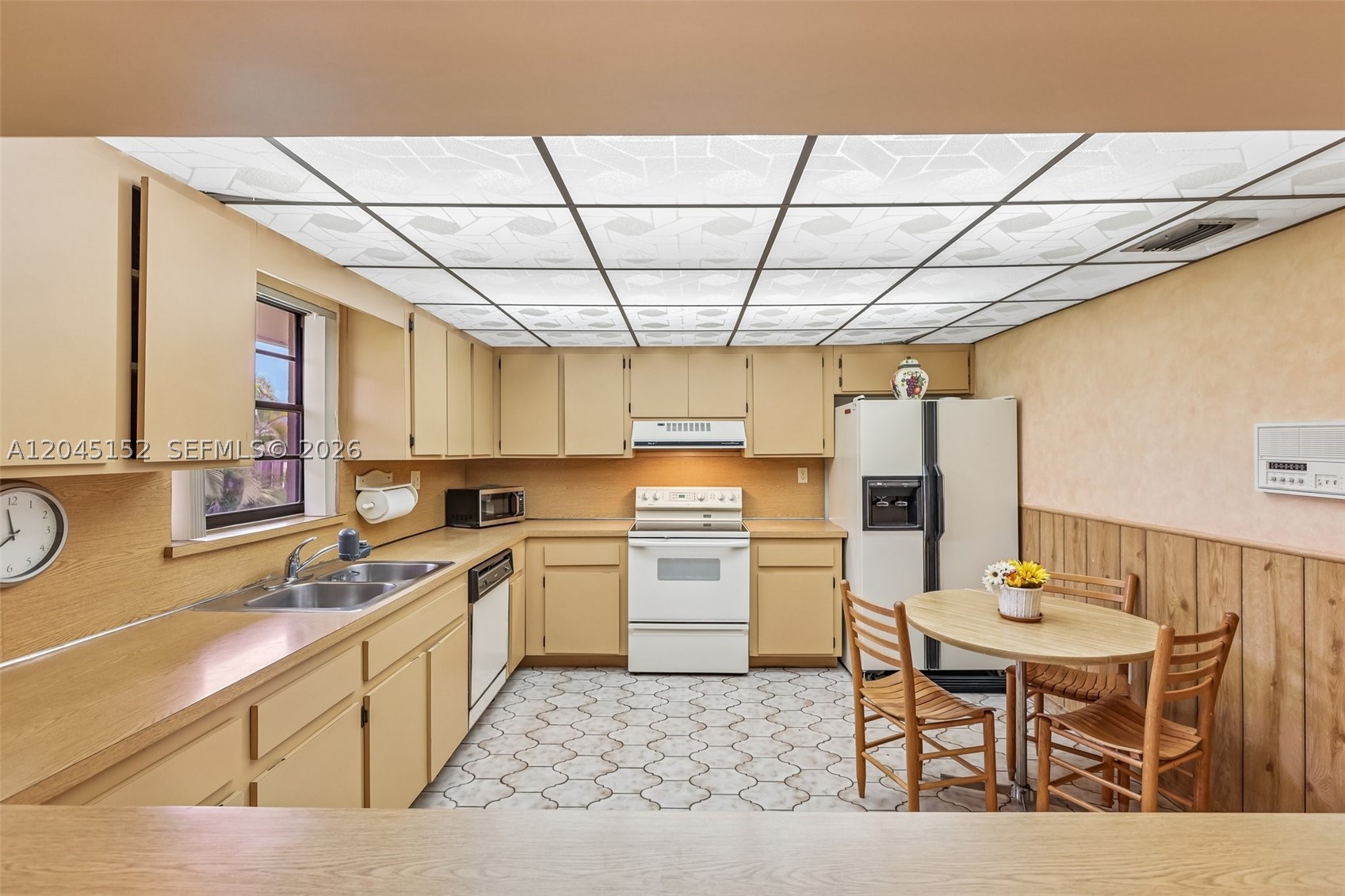UNIV PARK EAST SEC 1 - Residential