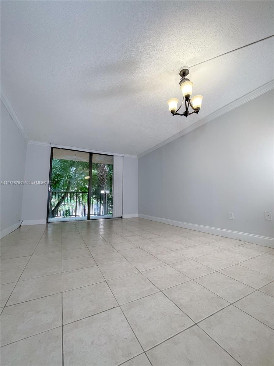 PROMENADE AT KENDALE LAKE - Residential Lease