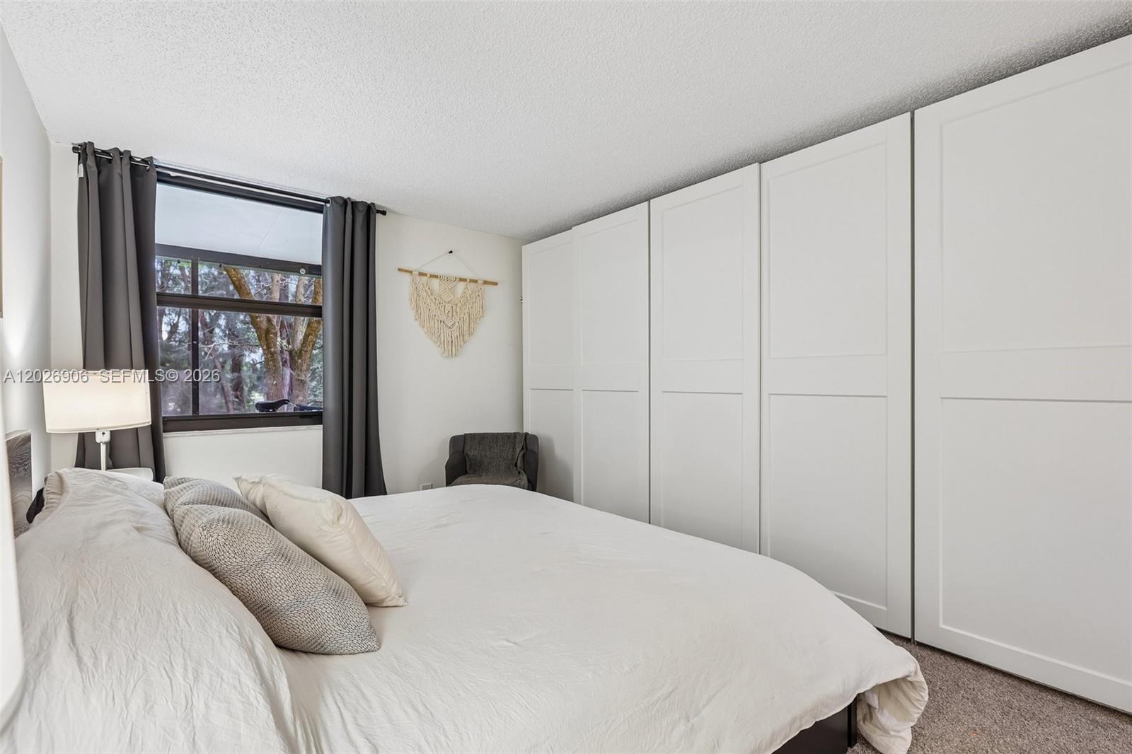 LAGO WEST CONDOMINIUM - Residential