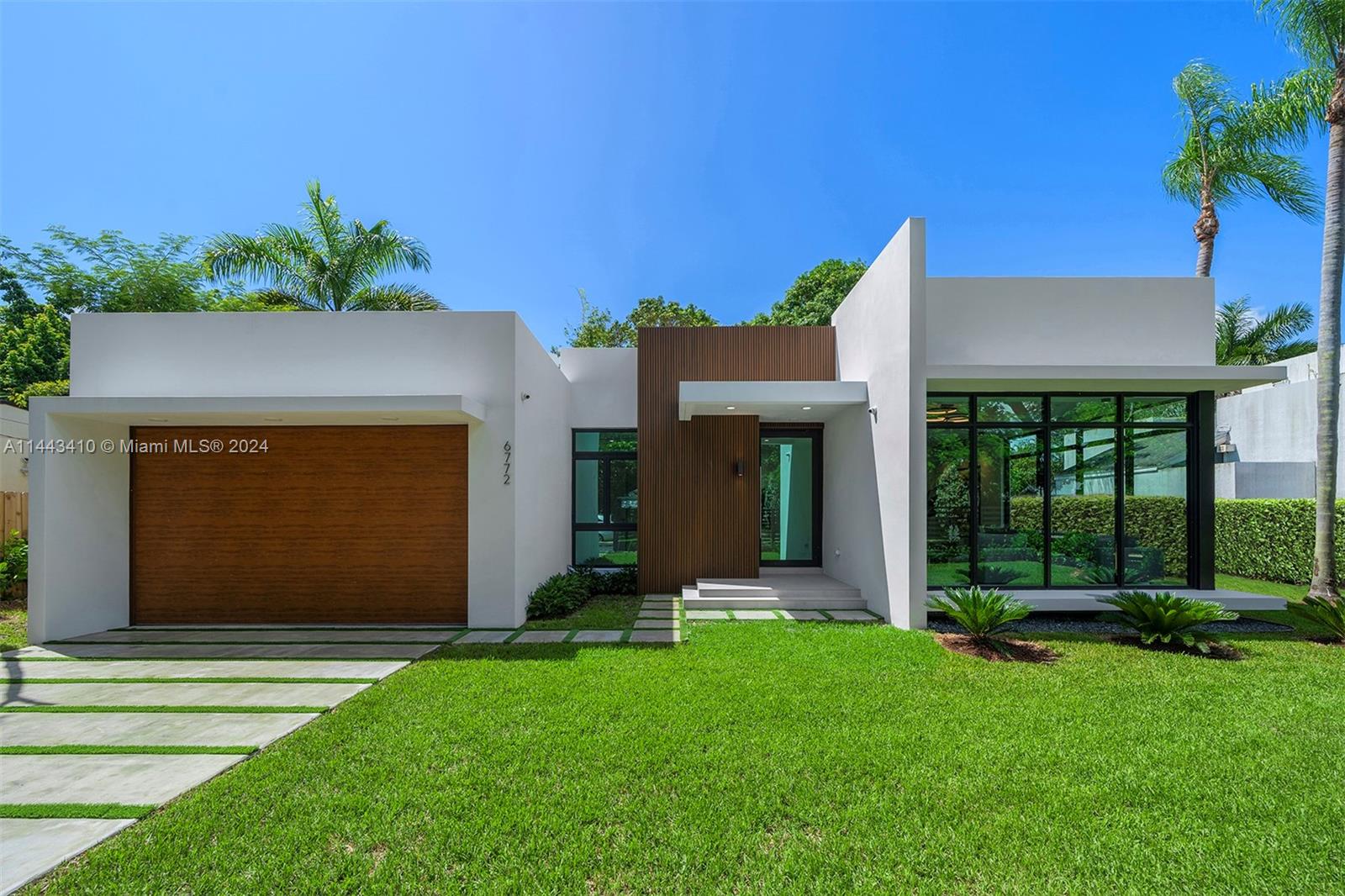 WEST LARKIN PARK - Residential