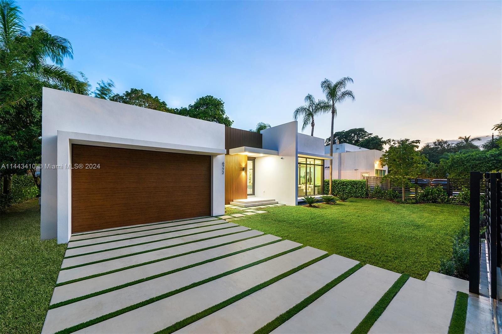 WEST LARKIN PARK - Residential