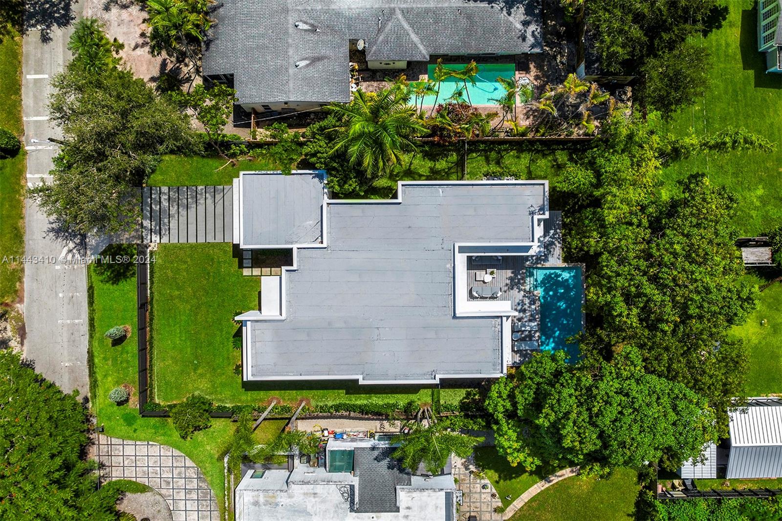 WEST LARKIN PARK - Residential