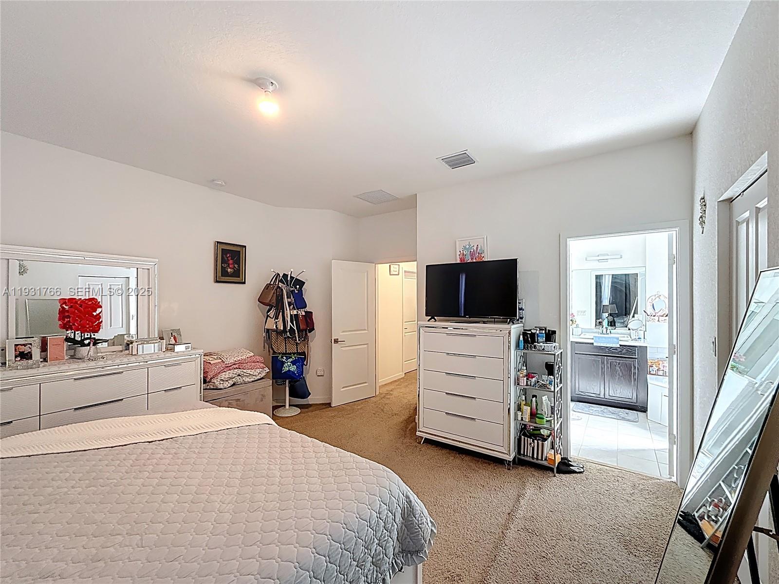 SUMMERVILLE VILLAS - Residential