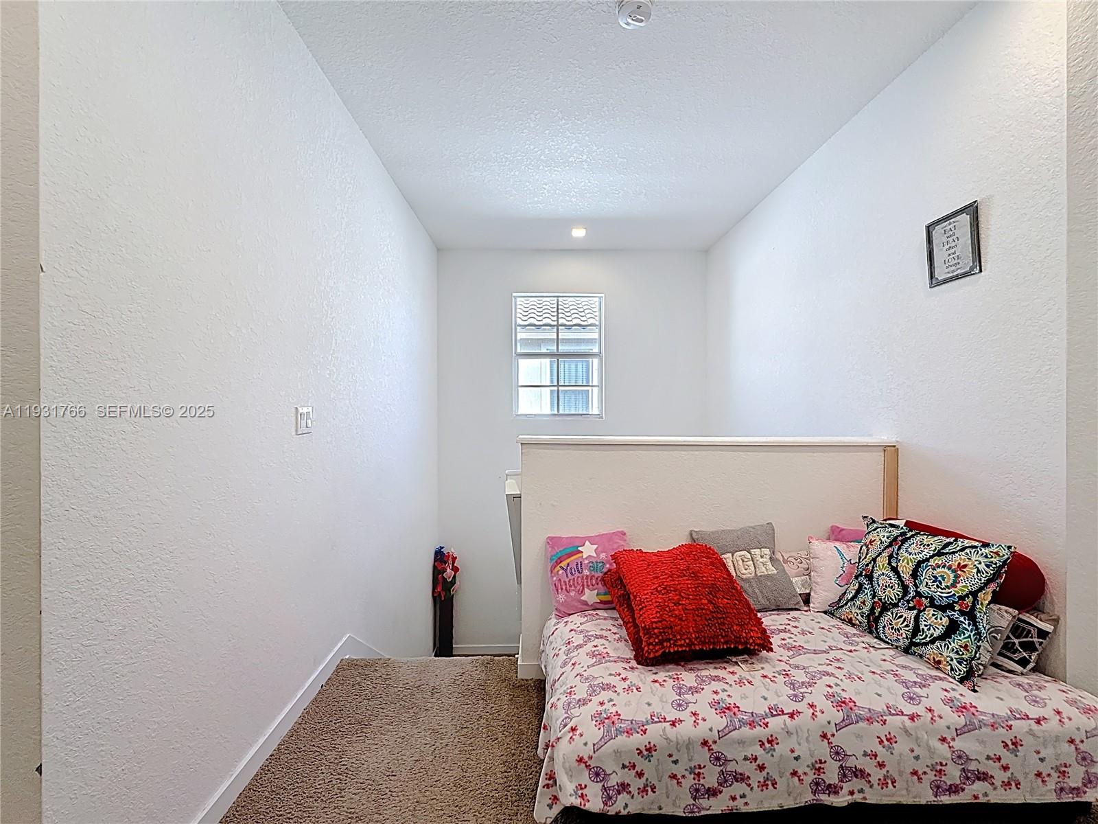 SUMMERVILLE VILLAS - Residential