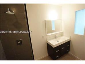 EMILY CONDO - Residential
