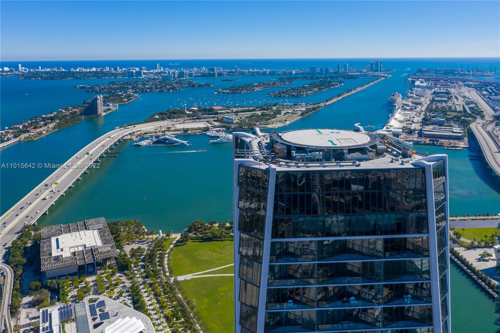 ONE THOUSAND MUSEUM CONDO - Residential