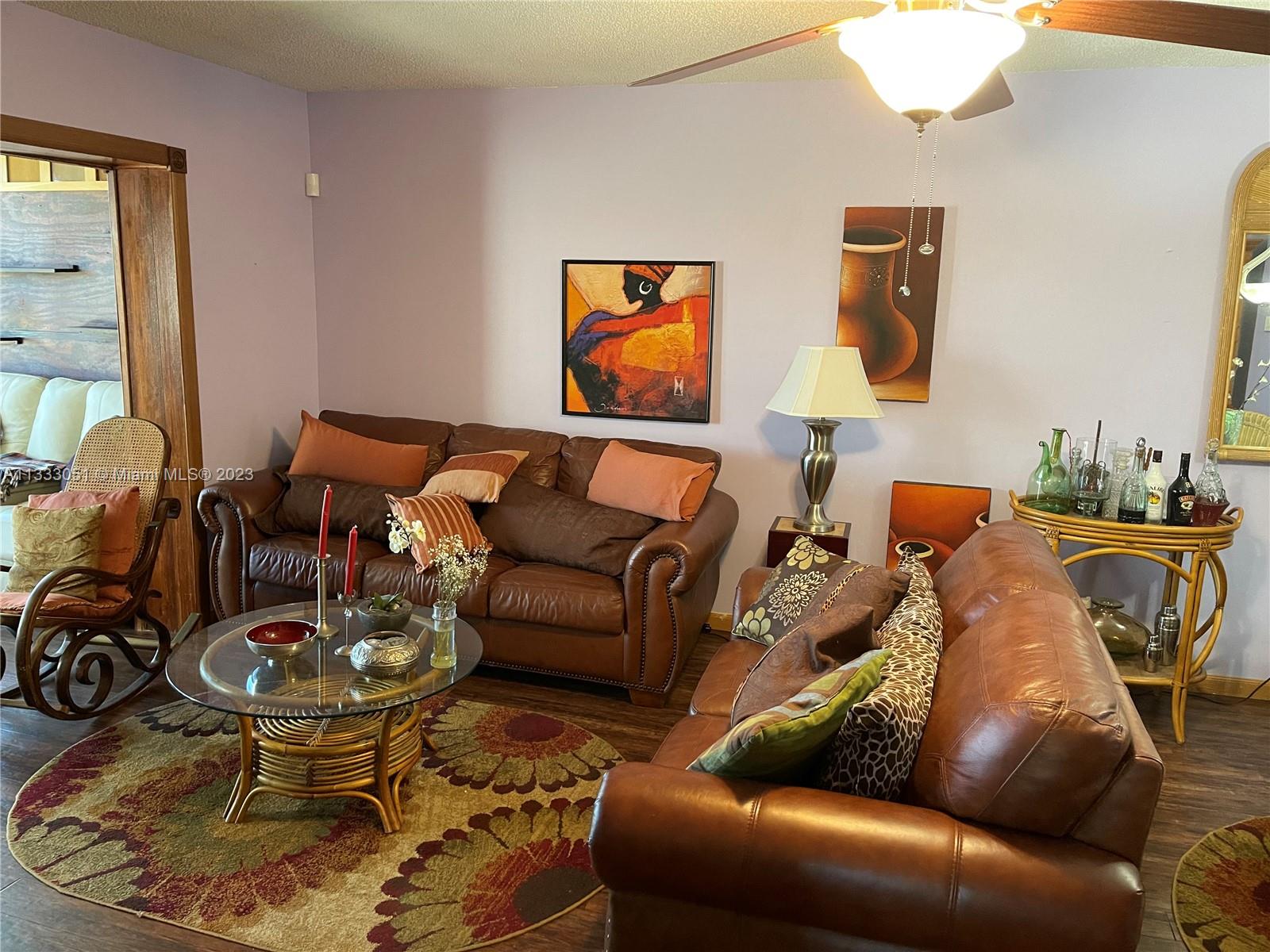 ORIOLE GOLF & TENNIS CLUB - Residential