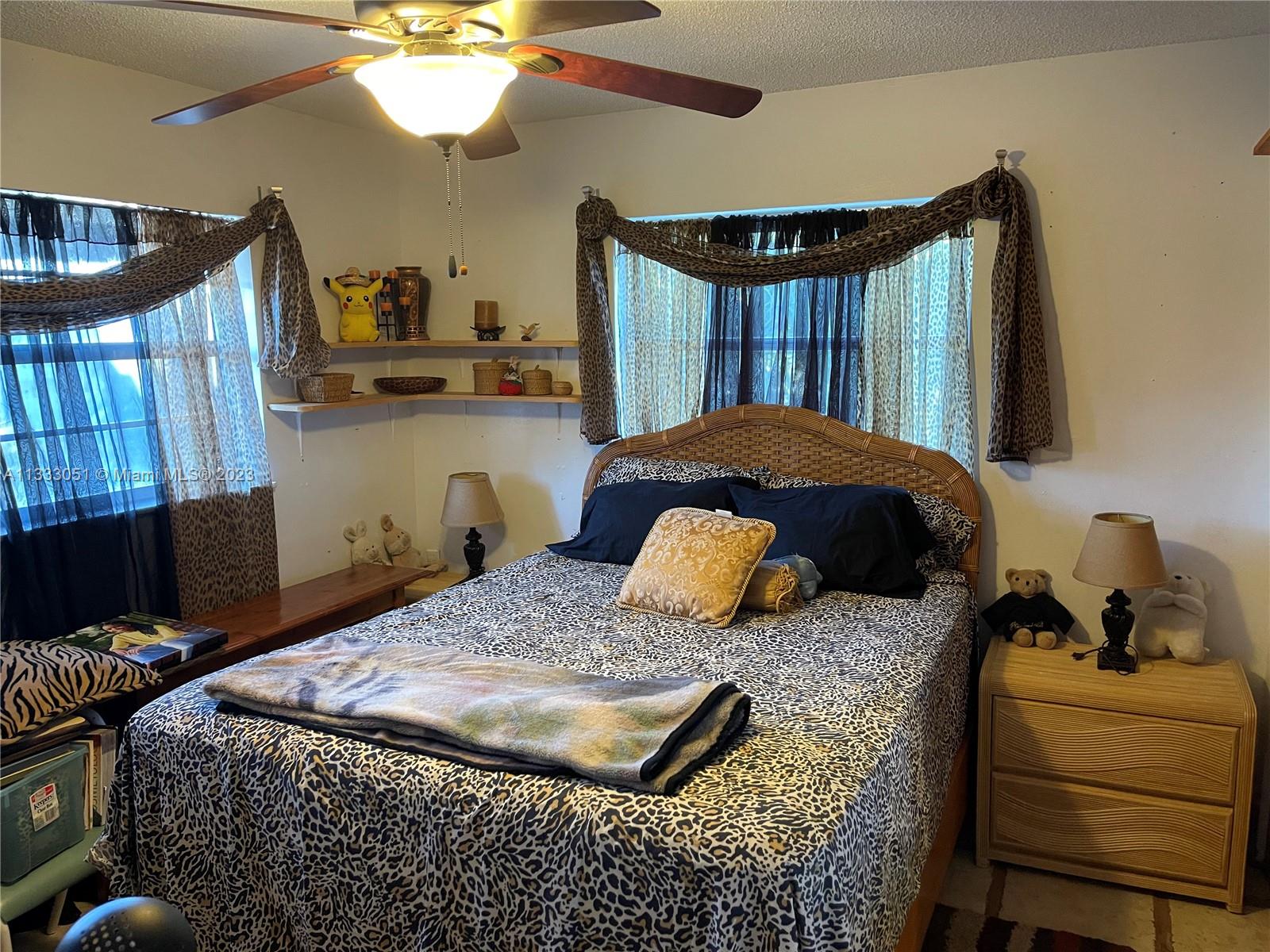 ORIOLE GOLF & TENNIS CLUB - Residential