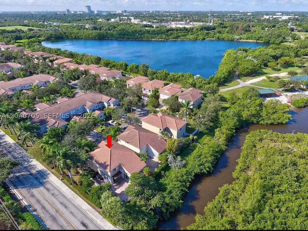 WEST LAKE VILLAGE - Residential