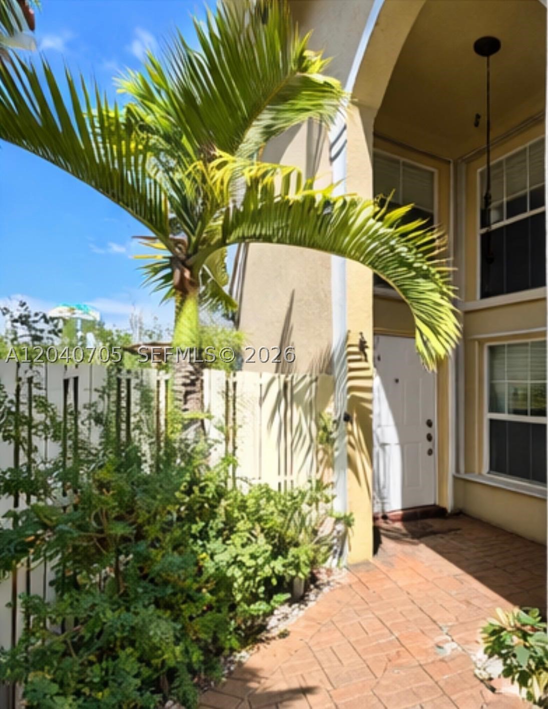 WEST LAKE VILLAGE - Residential