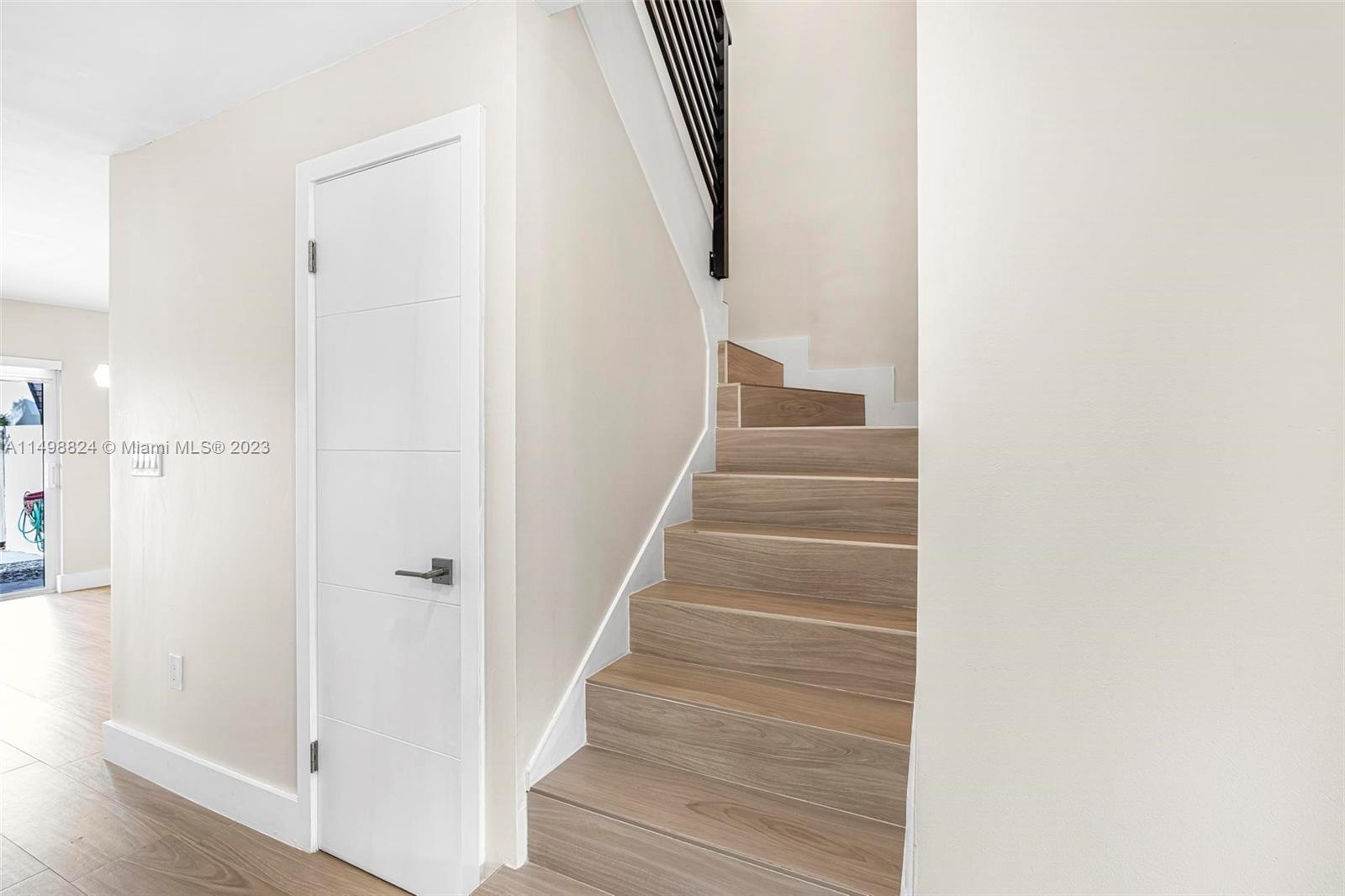 KINGS CREEK - Residential Lease