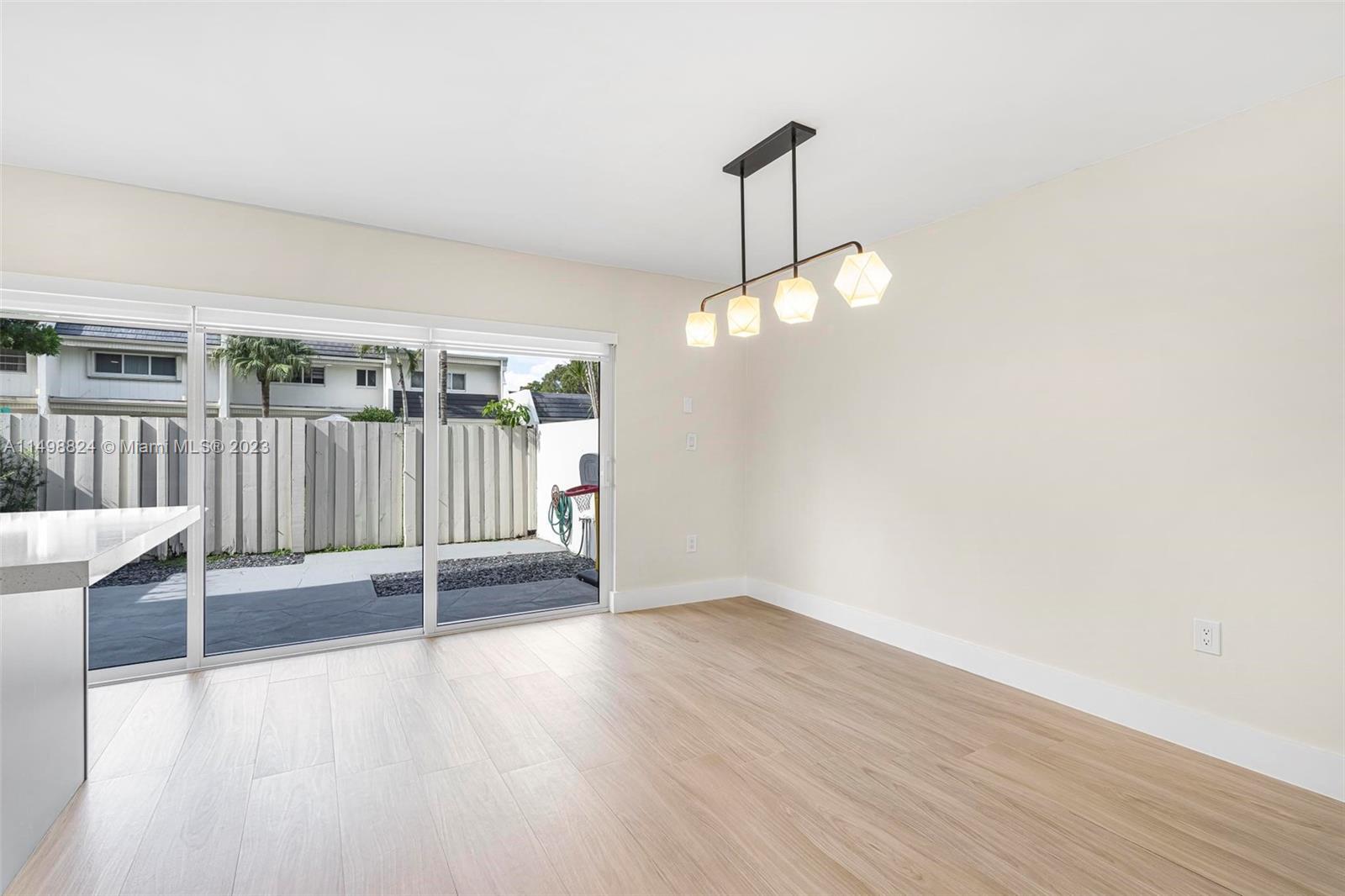 KINGS CREEK - Residential Lease