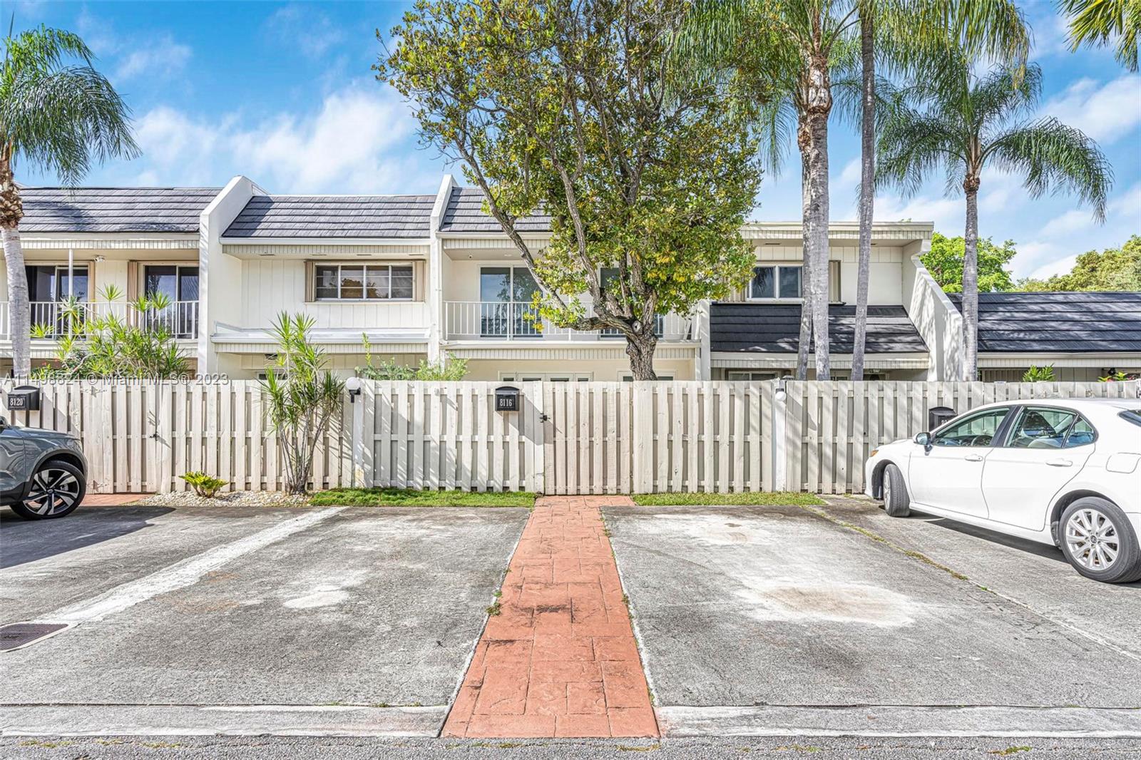 KINGS CREEK - Residential Lease