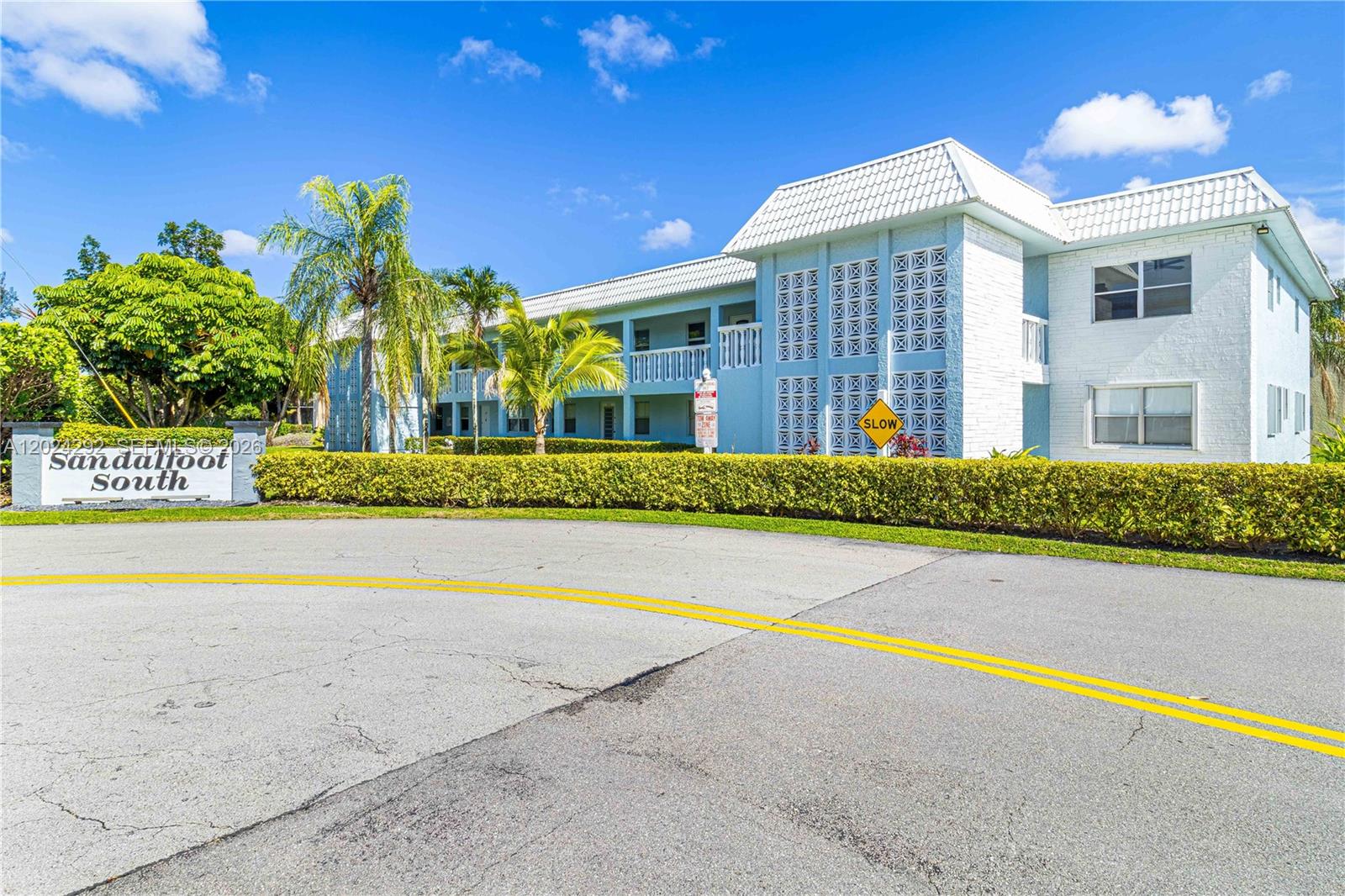SANDALFOOT SOUTH ONE COND - Residential