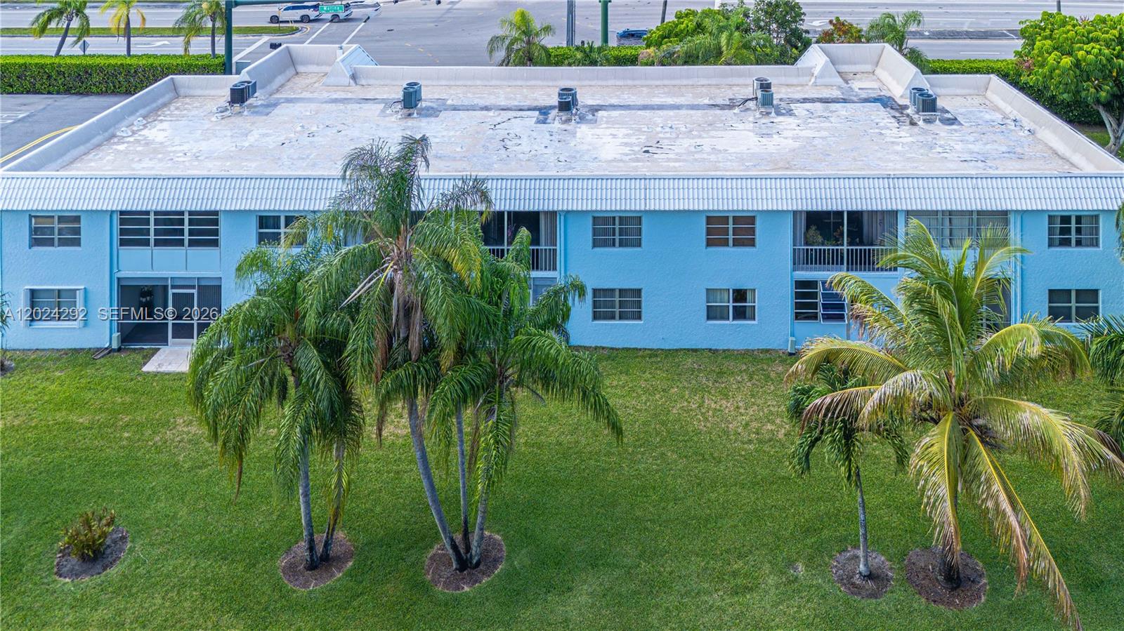 SANDALFOOT SOUTH ONE COND - Residential