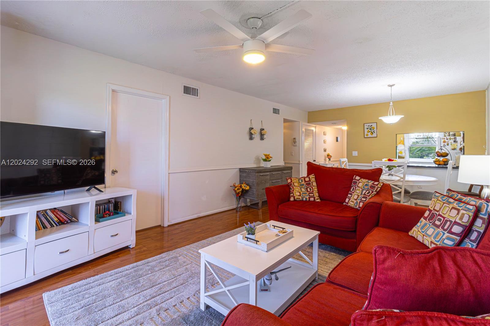 SANDALFOOT SOUTH ONE COND - Residential