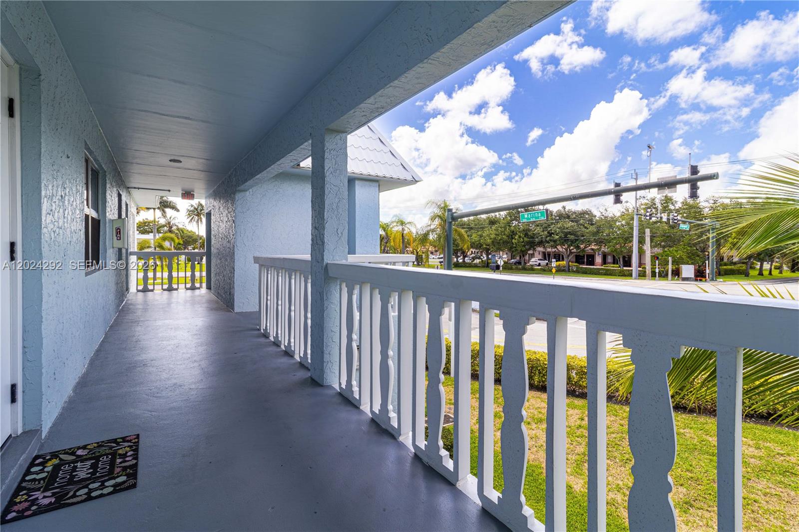 SANDALFOOT SOUTH ONE COND - Residential