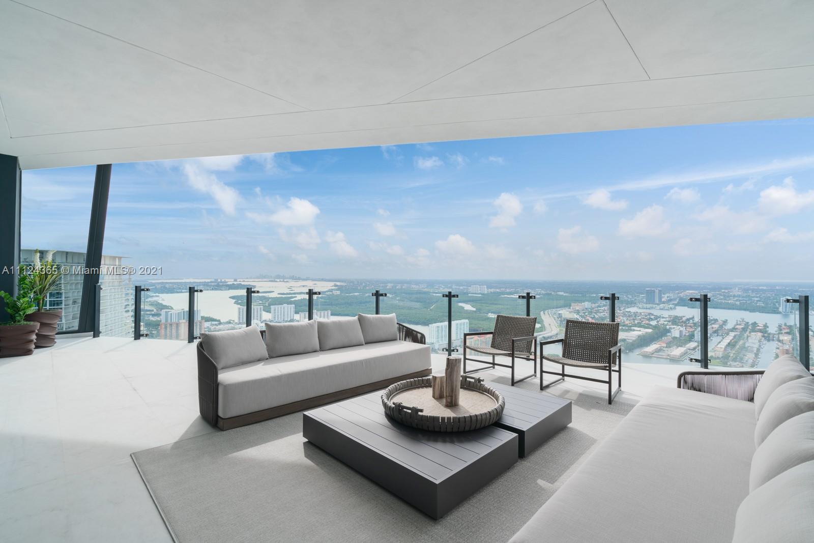 MUSE CONDO - Residential
