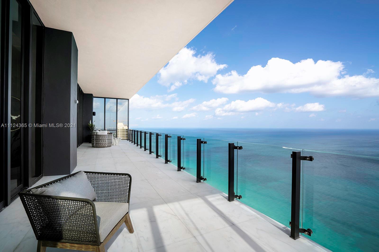MUSE CONDO - Residential