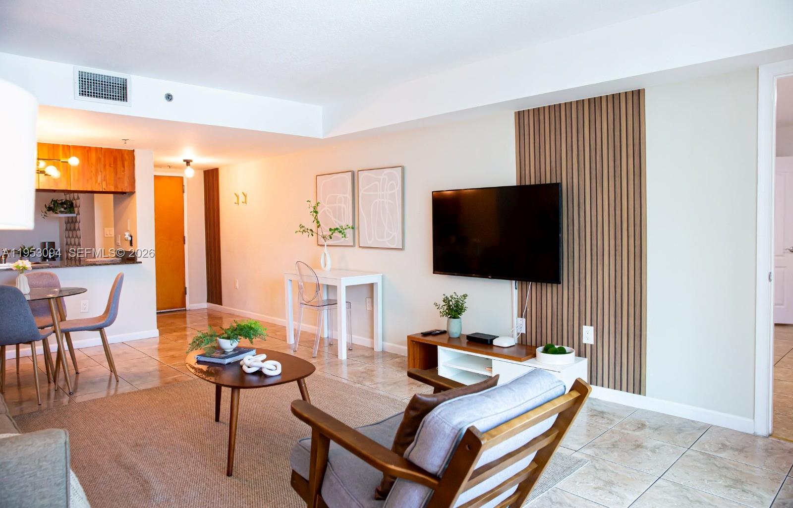 THE CLUB AT BRICKELL BAY - Residential