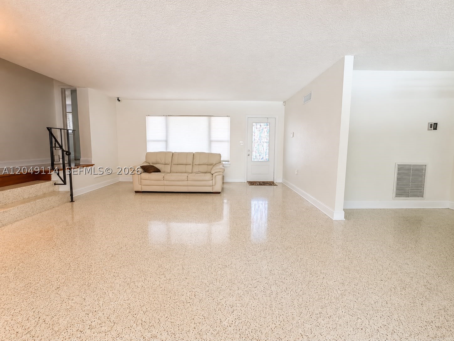 WONDERLAND PK - Residential