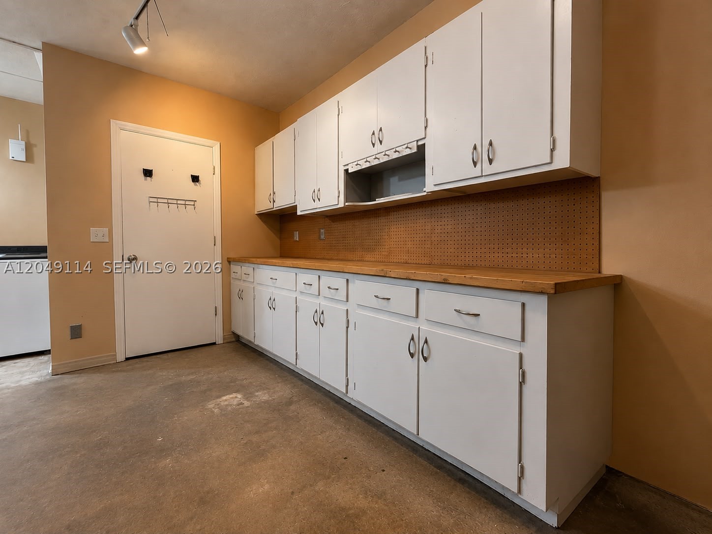 WONDERLAND PK - Residential