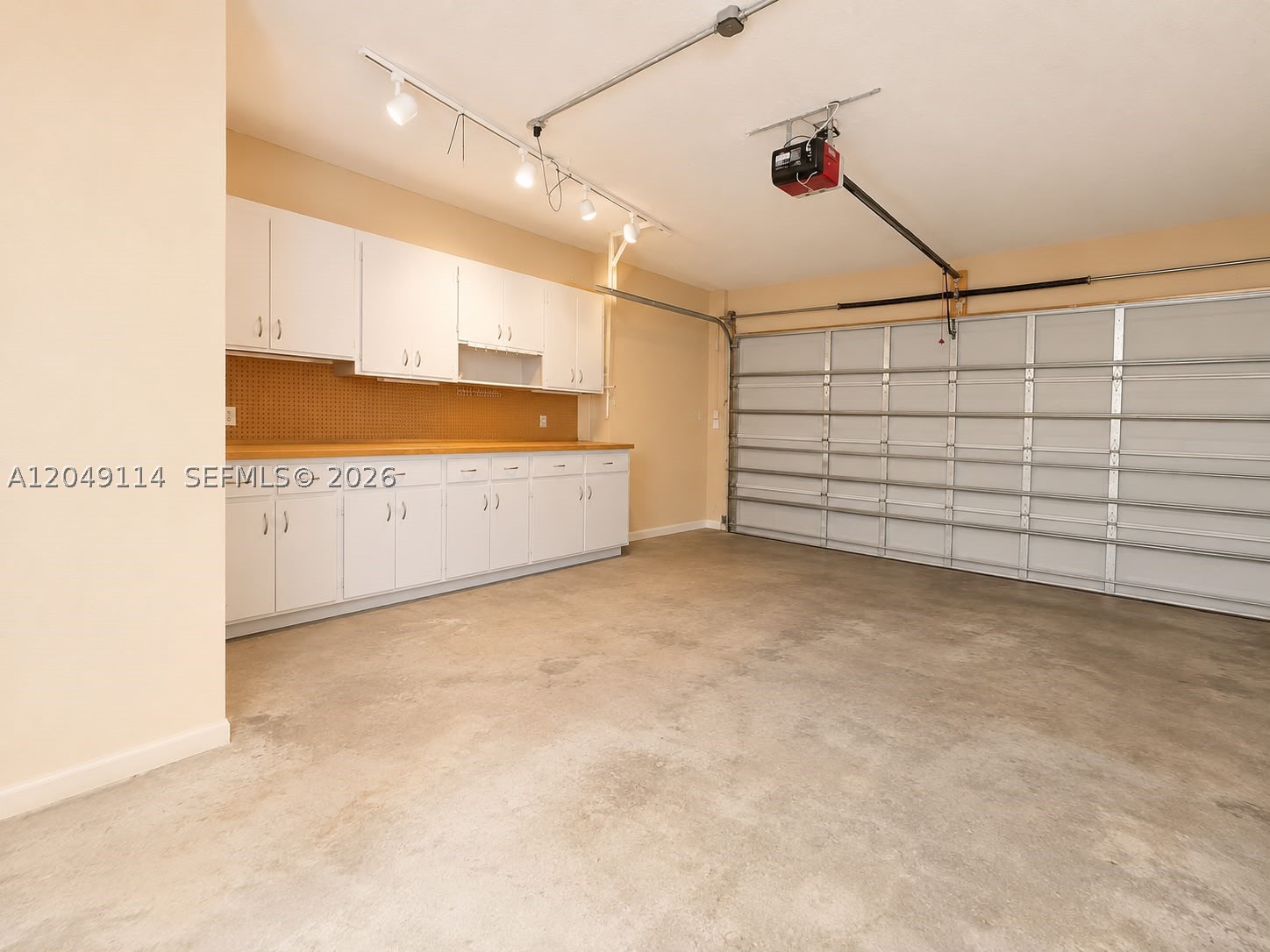 WONDERLAND PK - Residential
