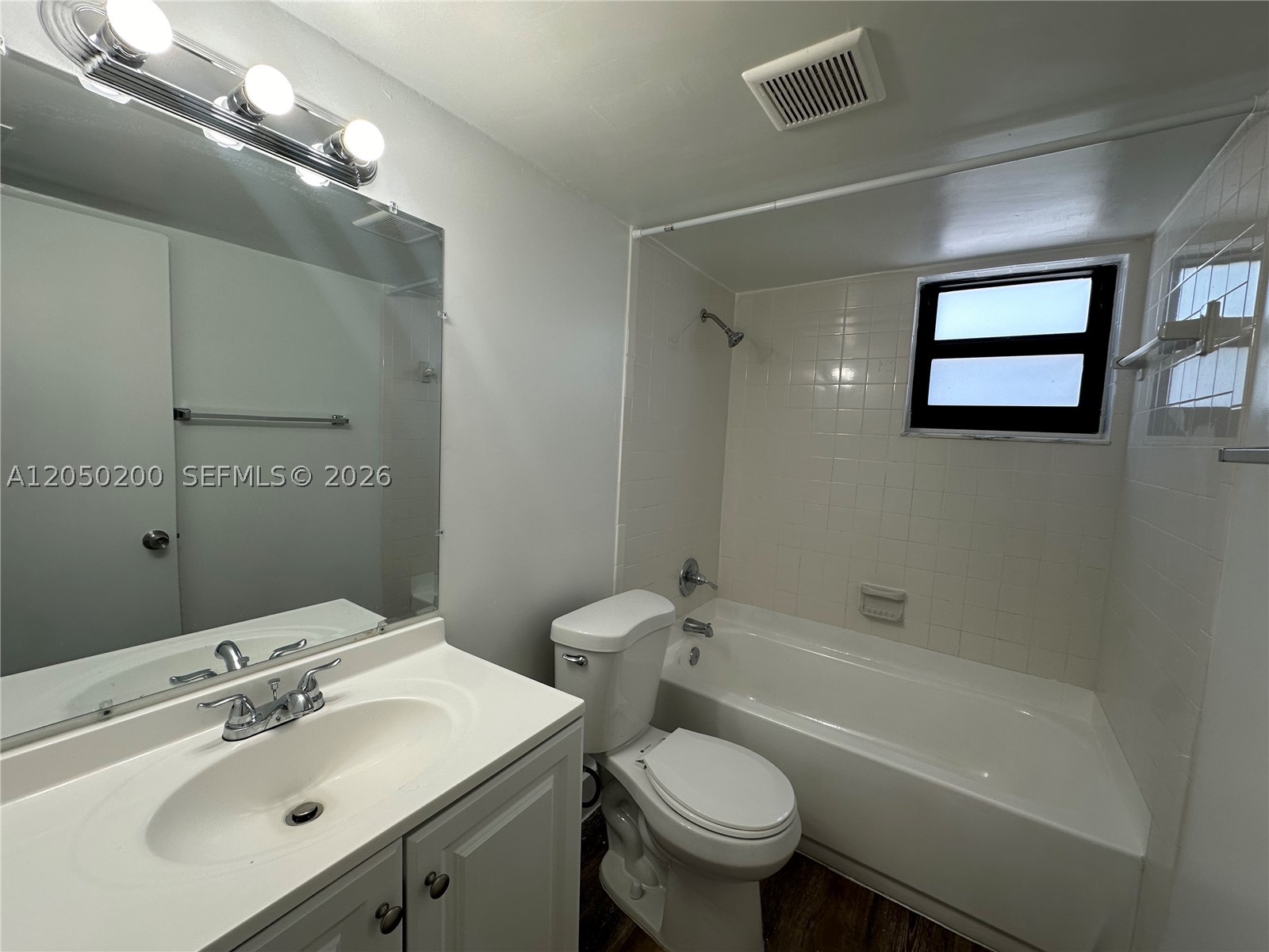 CITY OF MIAMI SOUTH - Residential Lease