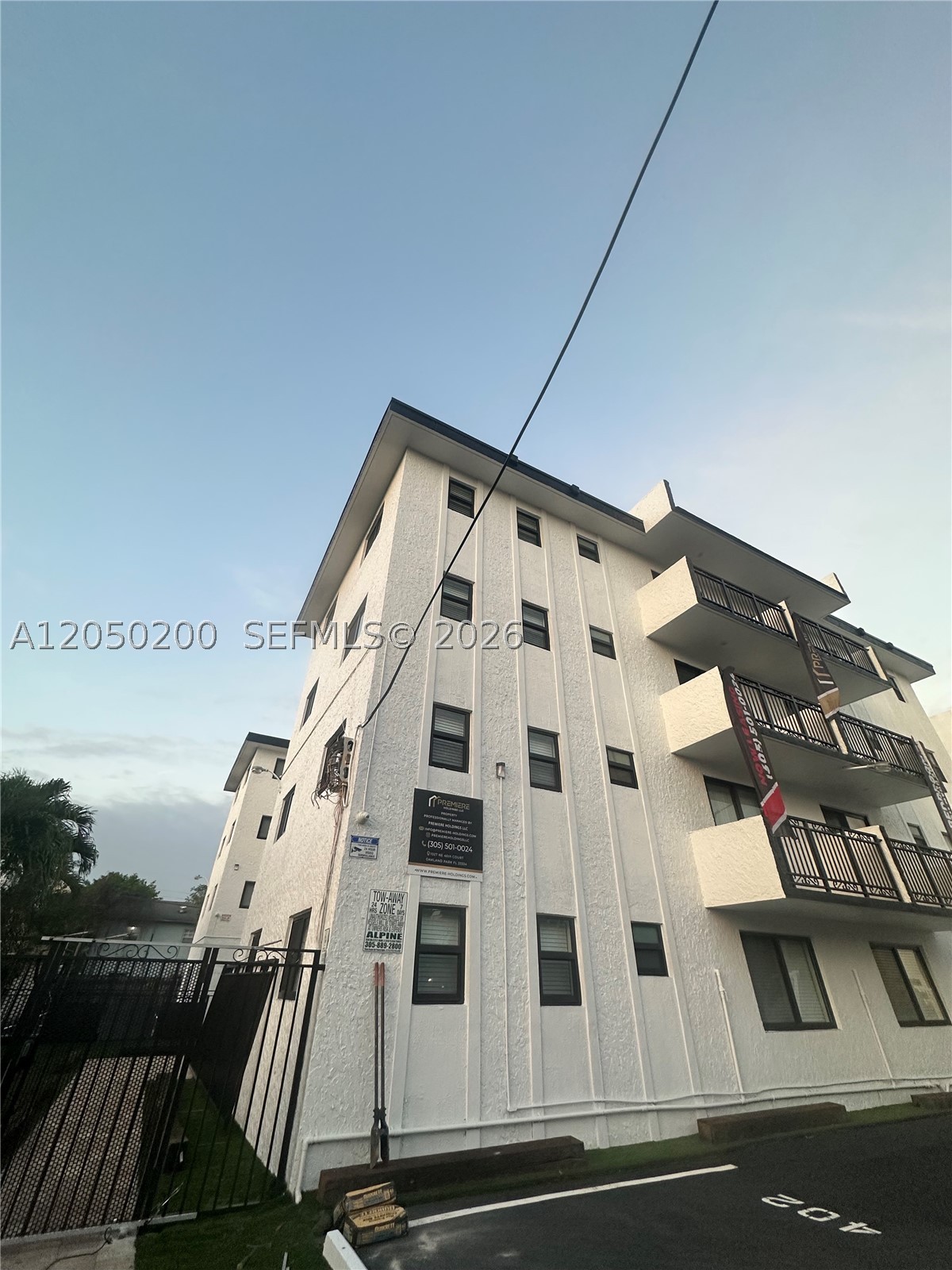 CITY OF MIAMI SOUTH - Residential Lease