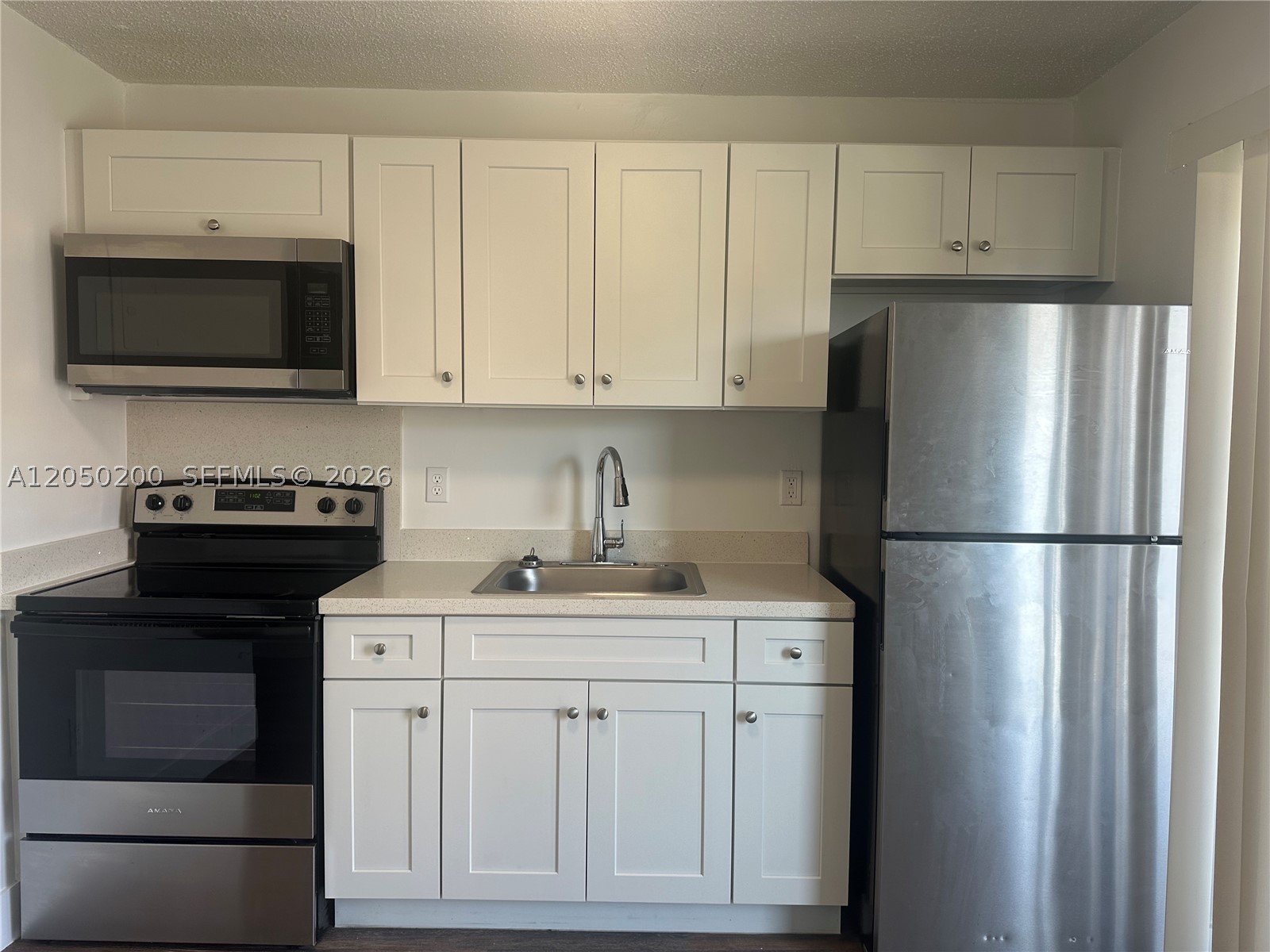 CITY OF MIAMI SOUTH - Residential Lease