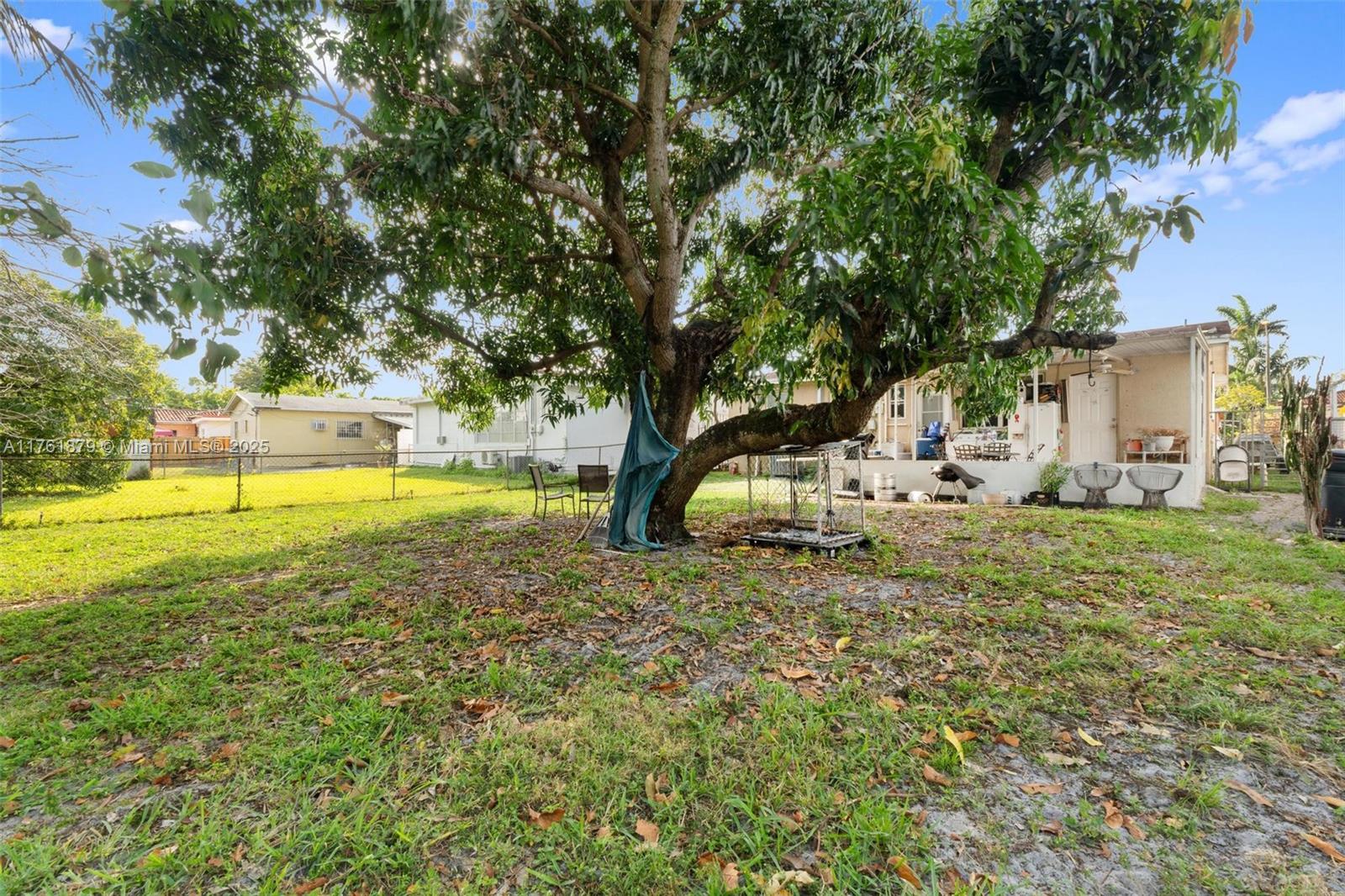 HIALEAH 3RD ADDN - Residential