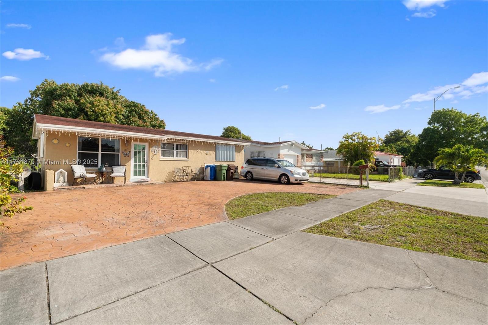 HIALEAH 3RD ADDN - Residential