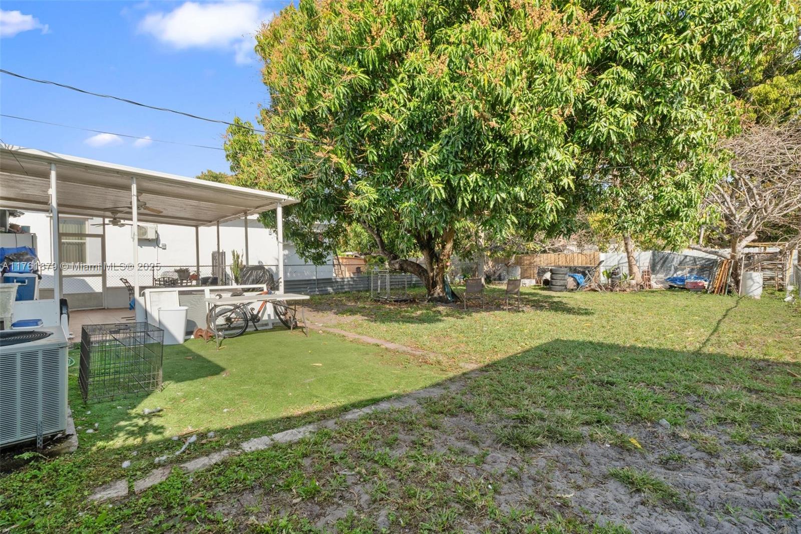 HIALEAH 3RD ADDN - Residential