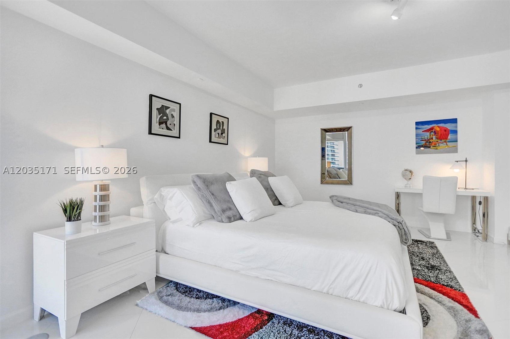 ICONBRICKELL CONDO NO 1 - Residential