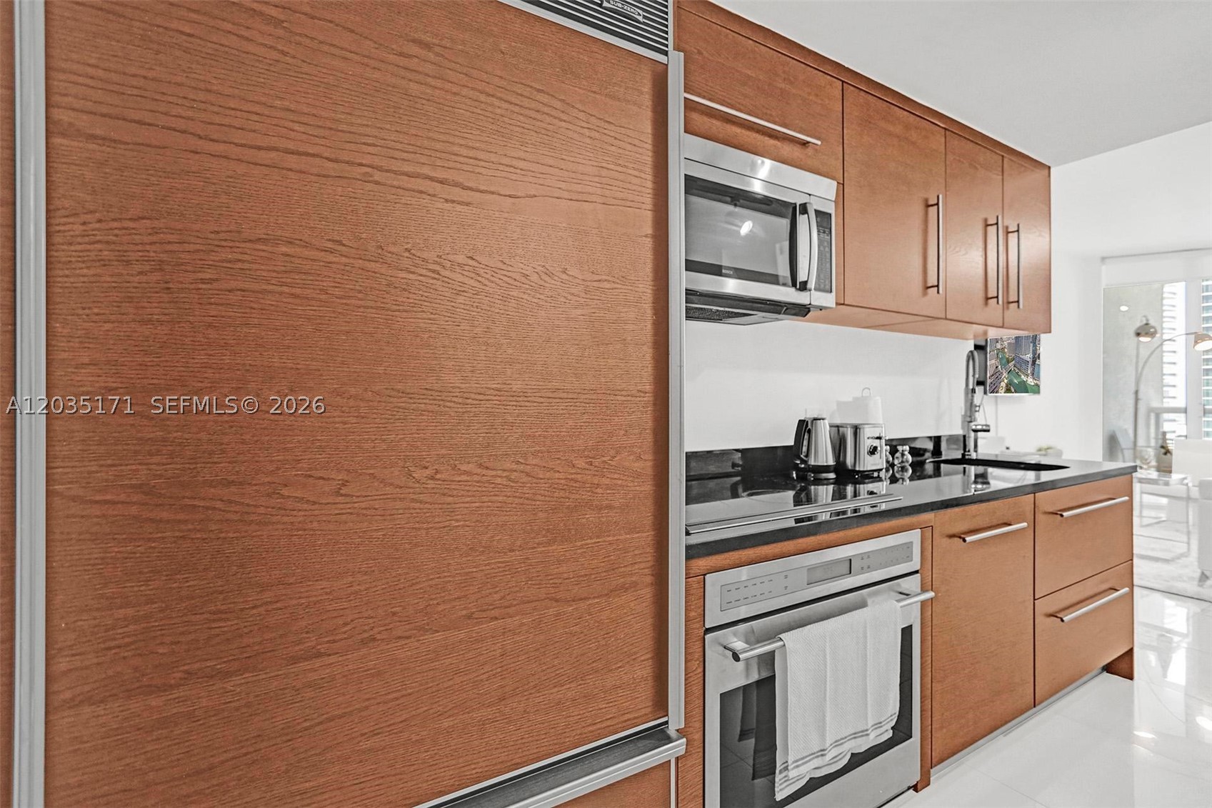 ICONBRICKELL CONDO NO 1 - Residential