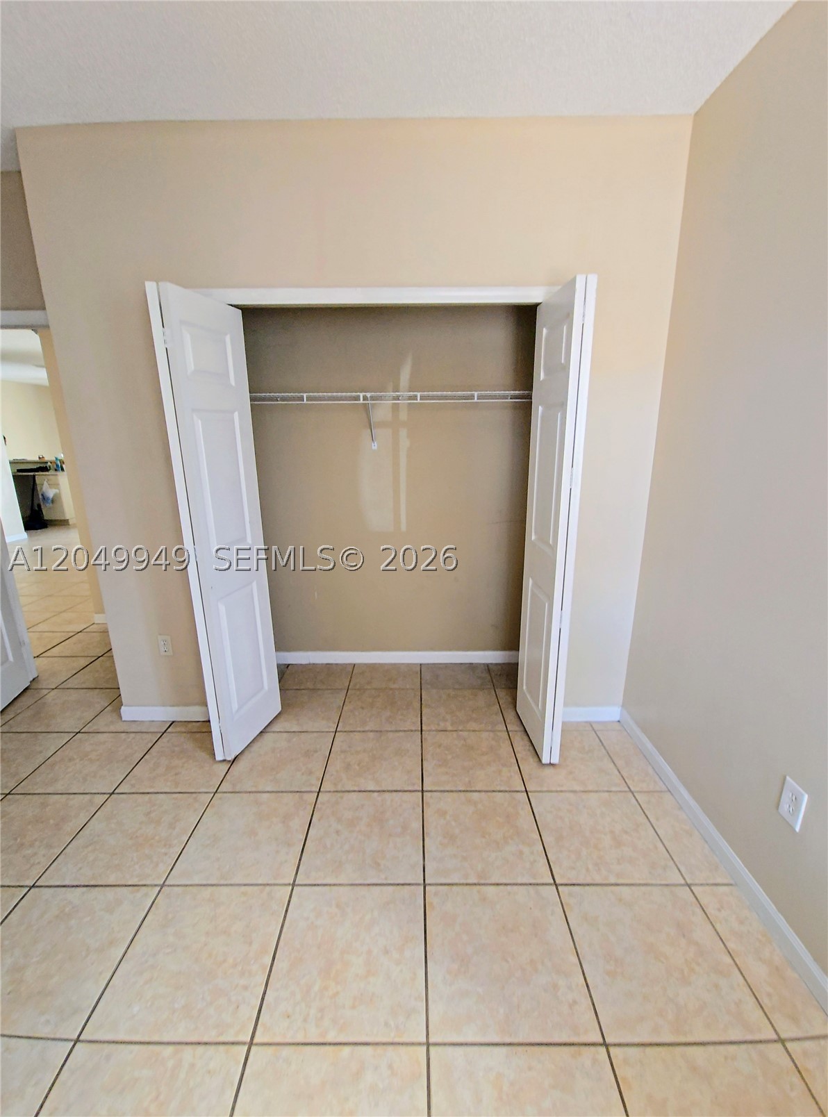 ADVENTURE HOMES - Residential