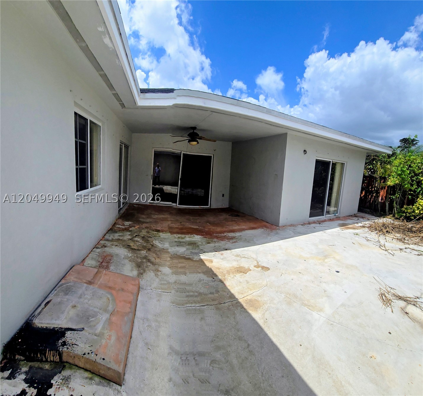 ADVENTURE HOMES - Residential