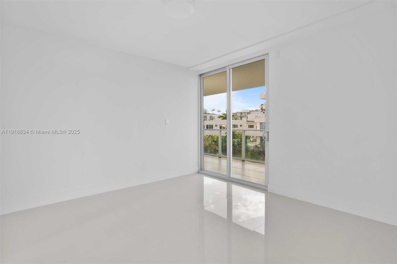 ONE BAY HARBOR CONDO - Residential