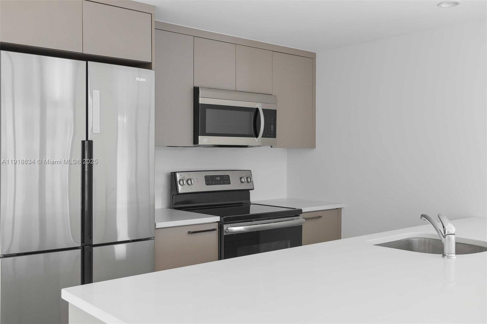 ONE BAY HARBOR CONDO - Residential