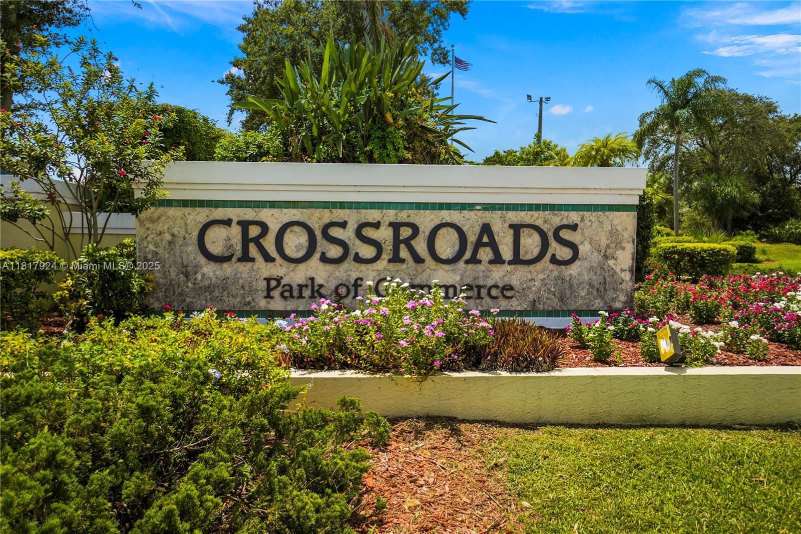 CROSSROADS PARK OF COMMER - Commercial Sale